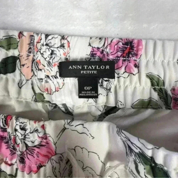 Ann Taylor Petite Cropped Flower Pants with Drawstring Waist - Picture 10 of 11